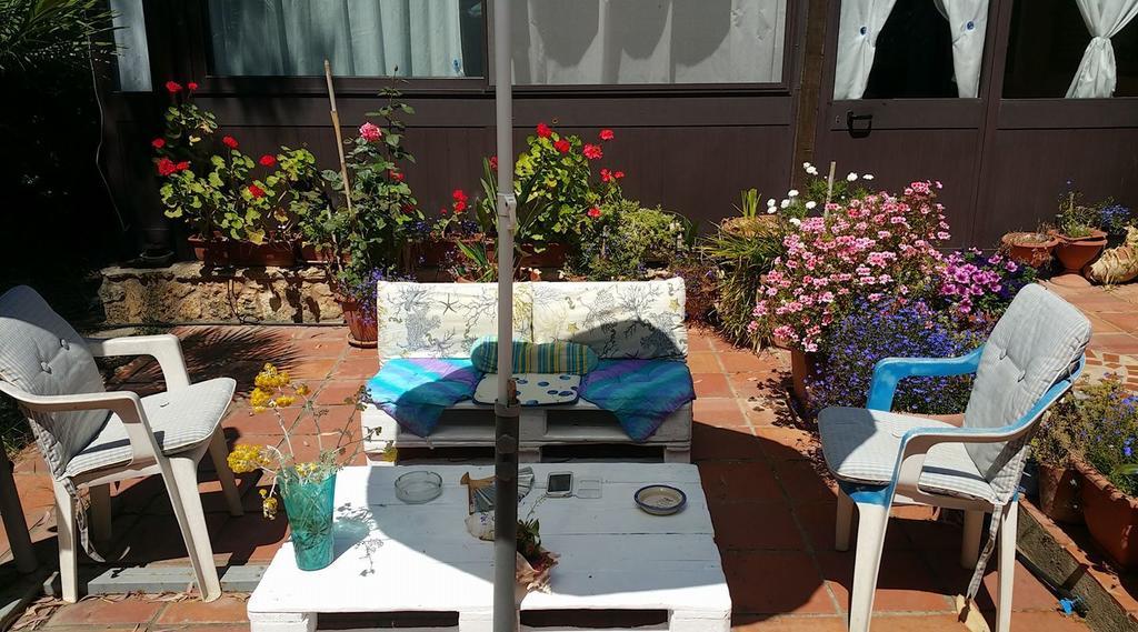 Tharros B&B San Giovanni di Sinis Exterior foto